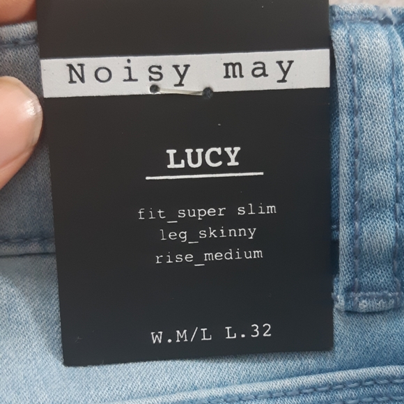 Noisy May Lucy Jeans - Picture 3 of 6